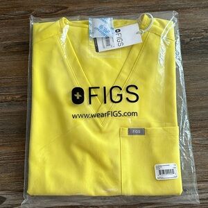 NWT Figs life savor yellow Catarina top - small